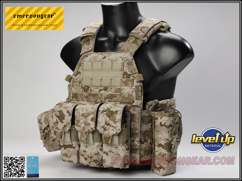 Держатель планшетов типа EmersonGear LBT6094A с 3 сумками