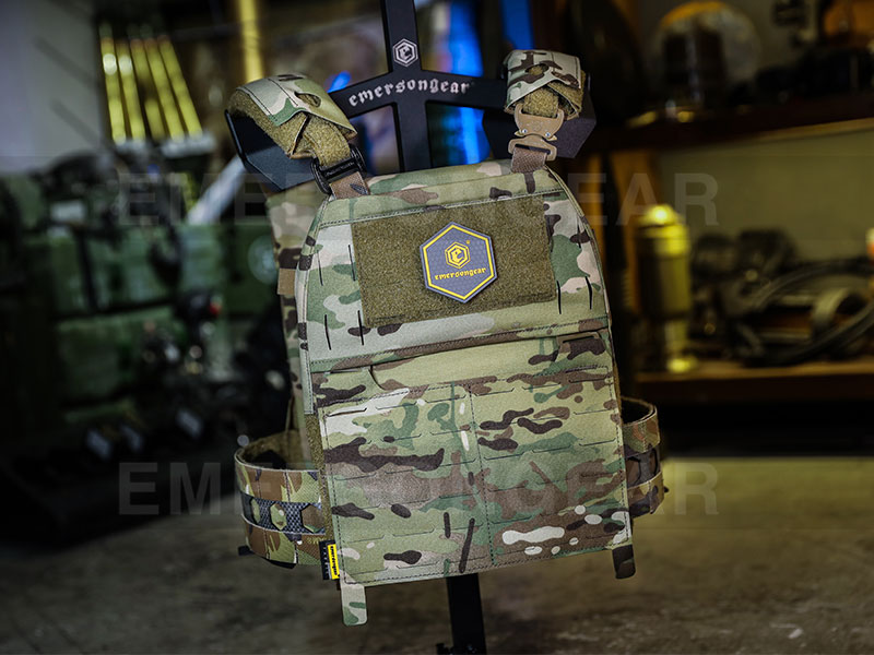 Тактический боевой жилет Emersongear FRO Style V5